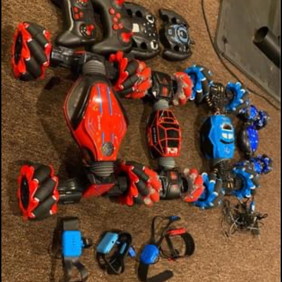 RC Stunt Car 2.4GHz Vehicle Set Of 4!!!